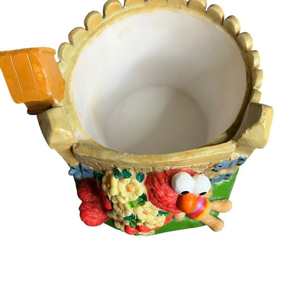 Gilwares 2005 Elmo Sesame Street Candle Base Holder - Fence Flowers Mailbox - Picture 5 of 7